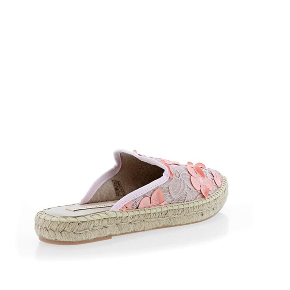 NEW Clara Duran Flower Petal Backless Slip On Espadrille (Size 36 EU, size 6 US) - Picture 4 of 7